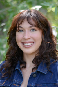 Hailey Neuberger Headshot
