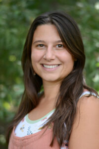 Molly Grant Headshot