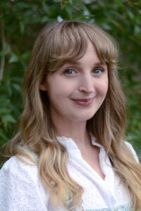 Sarah Deere Headshot